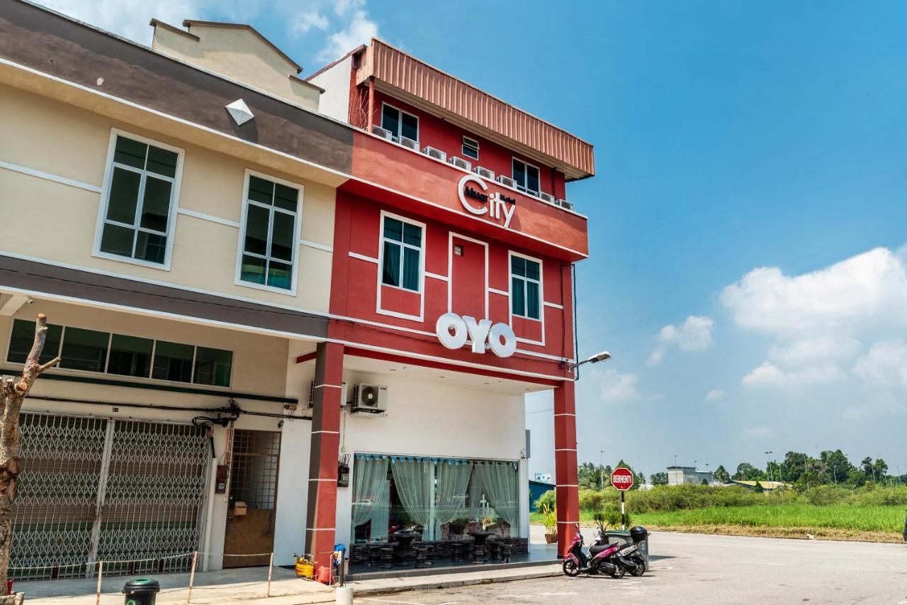 Muar City Hotel Exterior photo